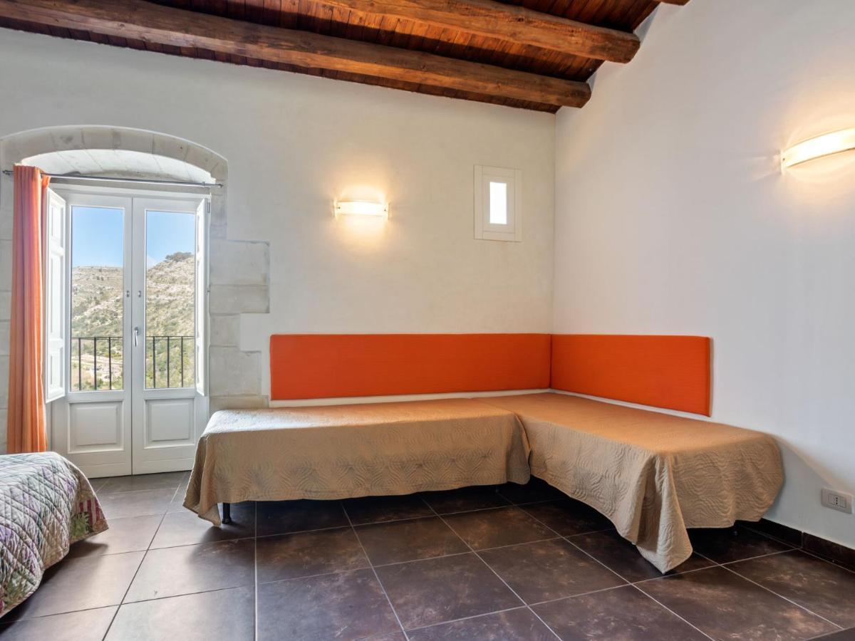 Vintage Holiday Home In Ragusa Ibla With Balcony מראה חיצוני תמונה